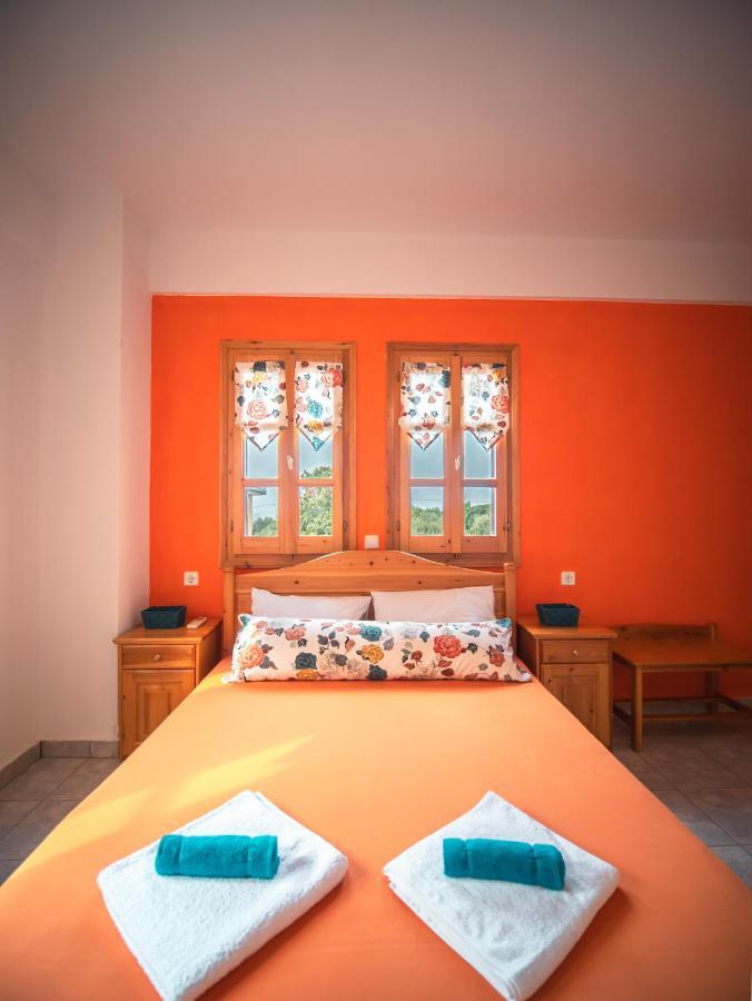 Appartement Orange House For Big Families In - Delicious