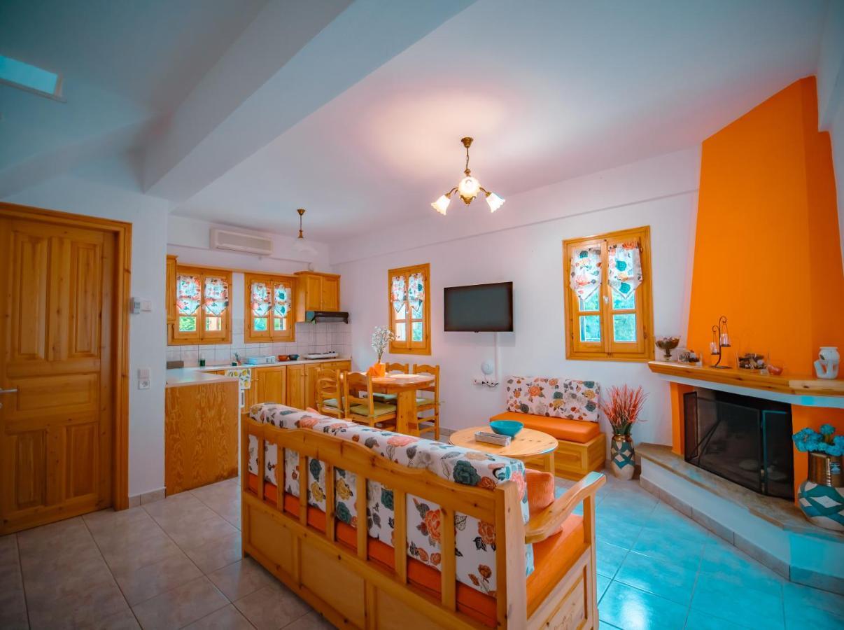 Appartement Orange House For Big Families In - Delicious *